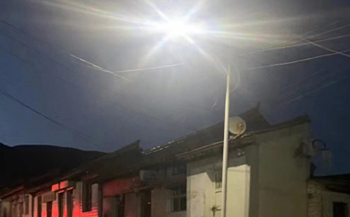 农村院子里最适合的巴青太阳能路灯亮度与安装要点 农村院子里最适合的巴青太阳能路灯亮度与安装要点